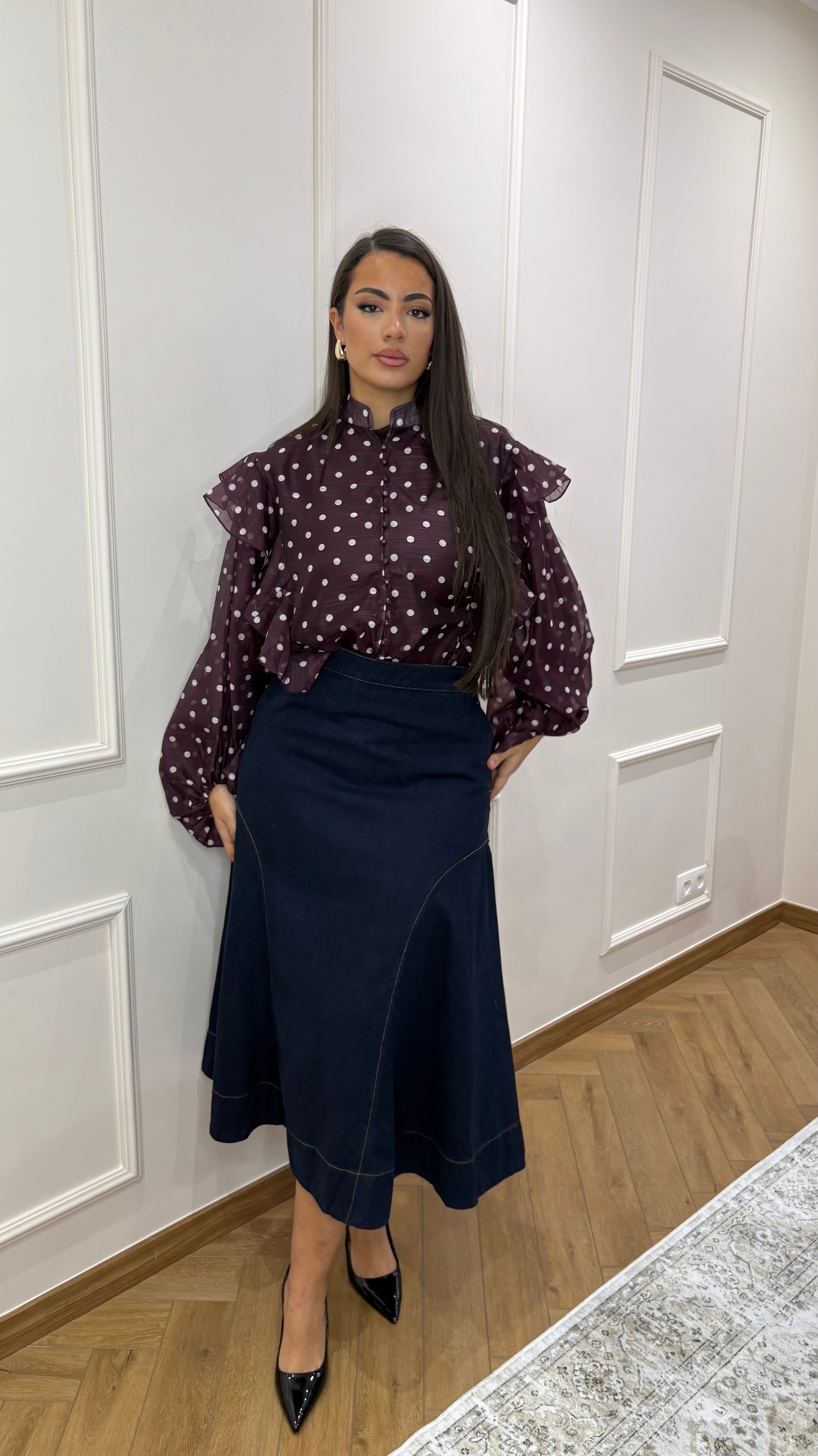 Jupe bleu marine à poche surpiqûre doré