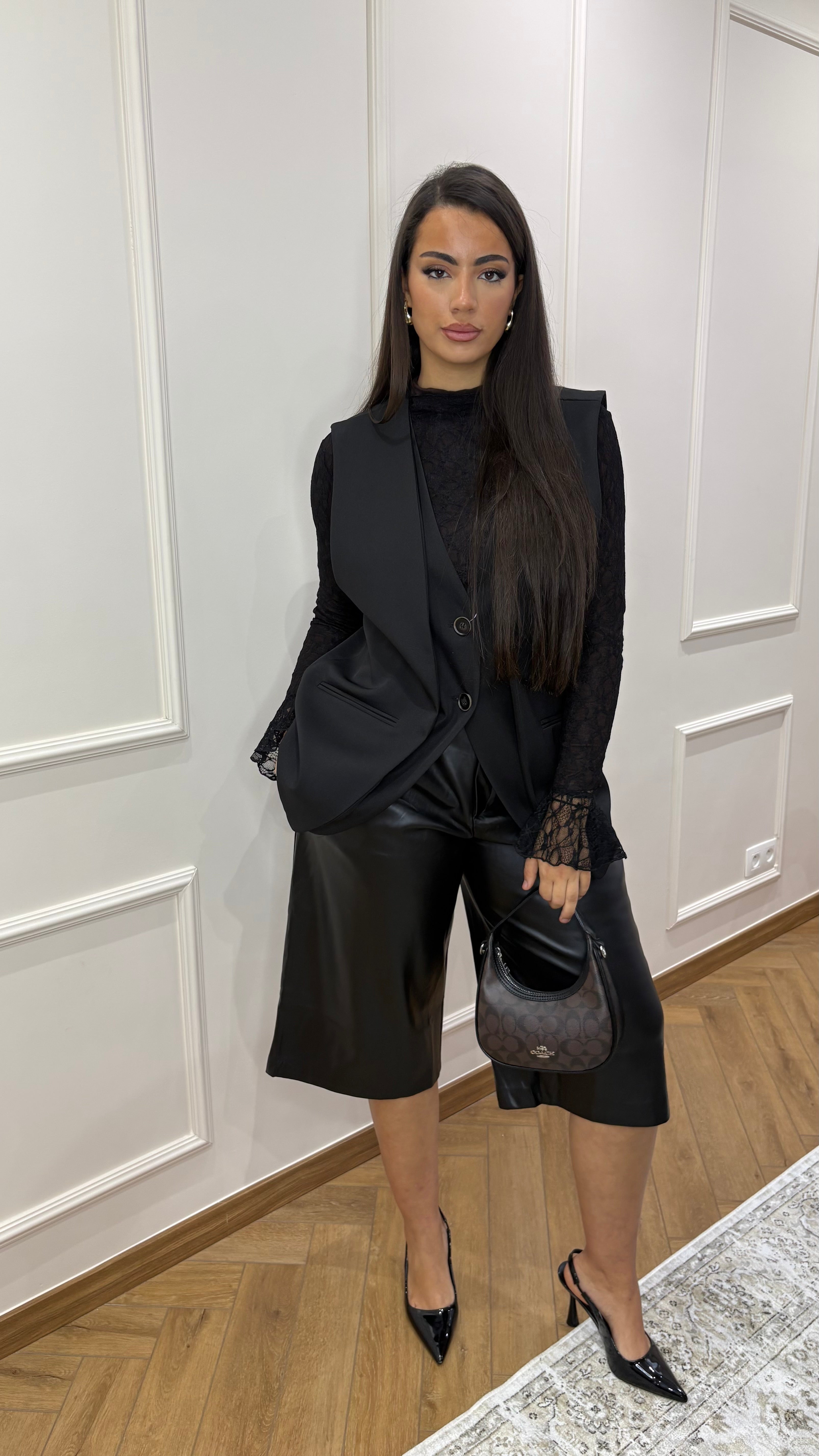 Blazer noir sans manches doublé