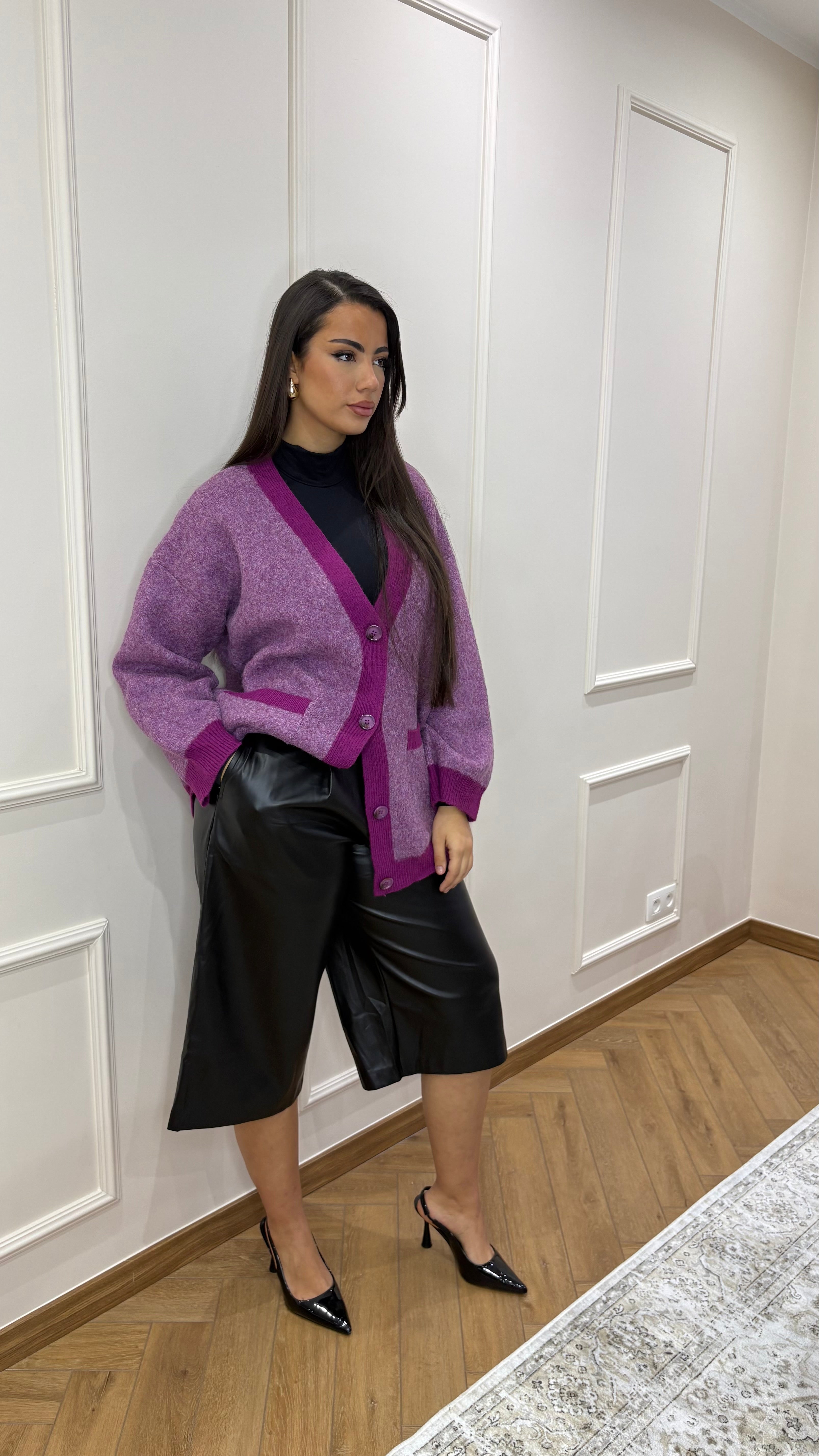 Pantalon 3/4 similicuir noir